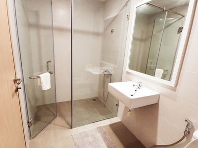 Safira Khang Điền, Vietnam Safira Khang Điền, Vietnam