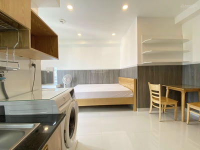 Gehäuse In Nha Be, Vietnam Gehäuse In Nha Be, Vietnam