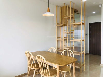 The Monarchy, Vietnam  The Monarchy, Vietnam