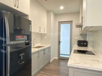 The Nine, Vietnam The Nine, Vietnam