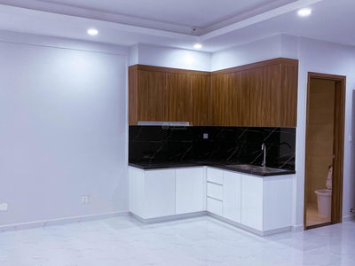 Charm City, Vietnam Charm City, Vietnam