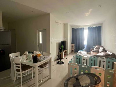 Topaz Elite, Vietnam Topaz Elite, Vietnam