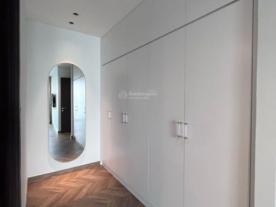 The Peak, Vietnam The Peak, Vietnam