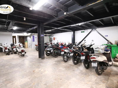 Gehäuse In Hanoi, Vietnam  Gehäuse In Hanoi, Vietnam