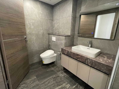 Sunshine Diamond River, Vietnam Sunshine Diamond River, Vietnam