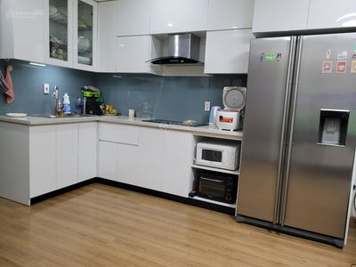 Central Field Trung Kính, Vietnam Central Field Trung Kính, Vietnam