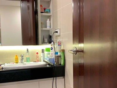 Central Field Trung Kính, Vietnam Central Field Trung Kính, Vietnam