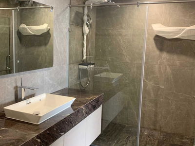 Sunshine Diamond River, Vietnam Sunshine Diamond River, Vietnam