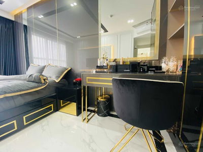 Sunrise City, Vietnam  Sunrise City, Vietnam