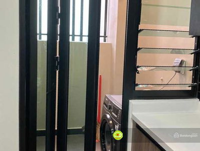 De La Sol, Vietnam De La Sol, Vietnam