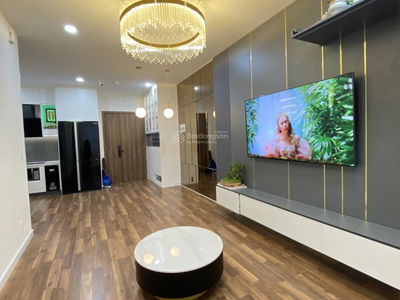 Topaz Elite, Vietnam Topaz Elite, Vietnam