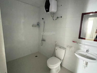 Topaz Elite, Vietnam Topaz Elite, Vietnam