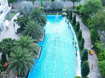 Him Lam Phú Đông, Vietnam Him Lam Phú Đông, Vietnam