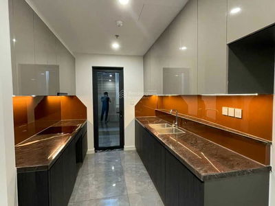 Sunshine Diamond River, Vietnam Sunshine Diamond River, Vietnam