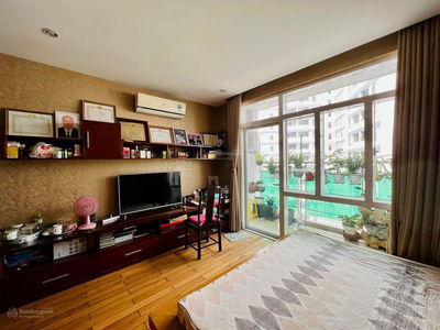 Him Lam Riverside, Vietnam Him Lam Riverside, Vietnam