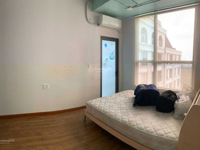 Garden Gate, Vietnam Garden Gate, Vietnam