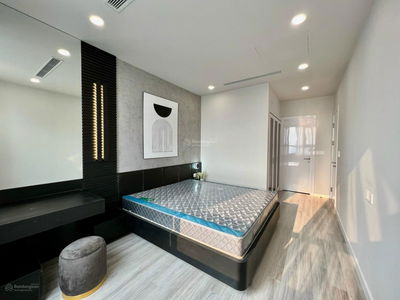 The Golden Palm Lê Văn Lương, Vietnam The Golden Palm Lê Văn Lương, Vietnam