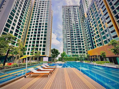 De La Sol, Vietnam De La Sol, Vietnam