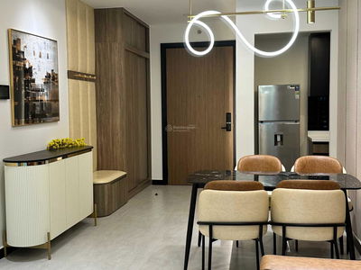 De La Sol, Vietnam  De La Sol, Vietnam