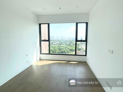 The River Thủ Thiêm, Vietnam The River Thủ Thiêm, Vietnam