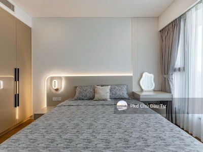 The River Thủ Thiêm, Vietnam The River Thủ Thiêm, Vietnam