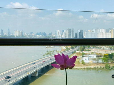 Diamond Island, Vietnam Diamond Island, Vietnam