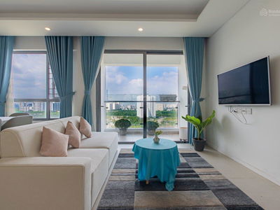 Diamond Island, Vietnam Diamond Island, Vietnam