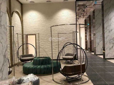 De La Sol, Vietnam De La Sol, Vietnam