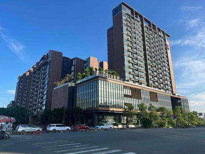 The River Thu Thiem, Vietnam The River Thu Thiem, Vietnam