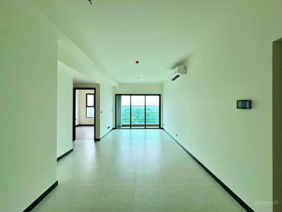 De La Sol, Vietnam  De La Sol, Vietnam