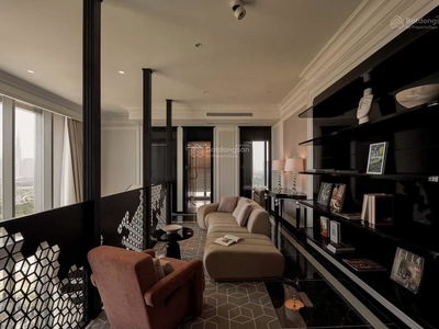 Sunrise City, Vietnam Sunrise City, Vietnam