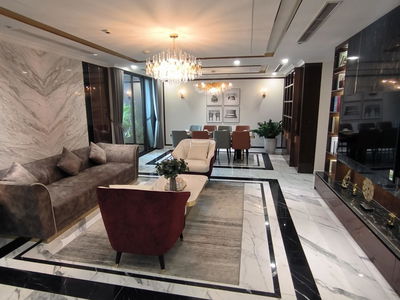 D’. Le Pont D’or - Hoàng Cầu, Vietnam D’. Le Pont D’or - Hoàng Cầu, Vietnam