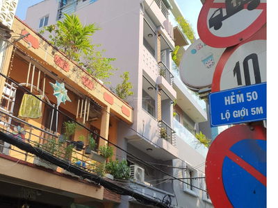 Housing in Ho Chi Minh City, Vietnam Housing in Ho Chi Minh City, Vietnam