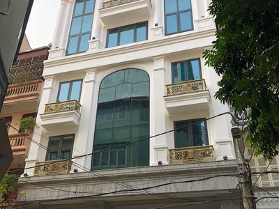 Gehäuse In Hanoi, Vietnam Gehäuse In Hanoi, Vietnam