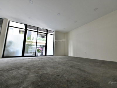 Gehäuse In Hanoi, Vietnam Gehäuse In Hanoi, Vietnam