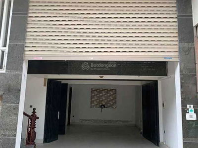 Gehäuse In Ha GJong, Vietnam Gehäuse In Ha GJong, Vietnam