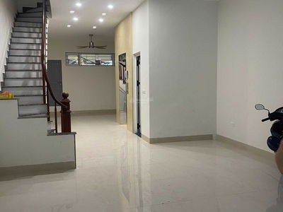 Gehäuse In Hanoi, Vietnam Gehäuse In Hanoi, Vietnam