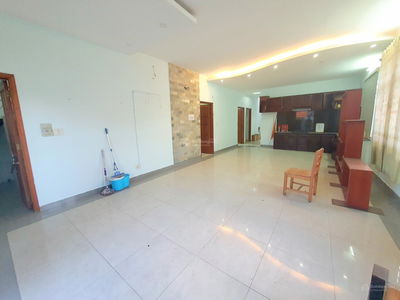 Gehäuse In Nha Be, Vietnam Gehäuse In Nha Be, Vietnam