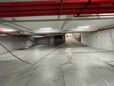 Gehäuse In Hanoi, Vietnam Gehäuse In Hanoi, Vietnam