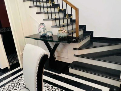 Gehäuse In Haiphong, Vietnam Gehäuse In Haiphong, Vietnam