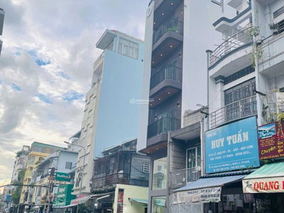 Gehäuse In Ho Chi Minh City, Vietnam Gehäuse In Ho Chi Minh City, Vietnam