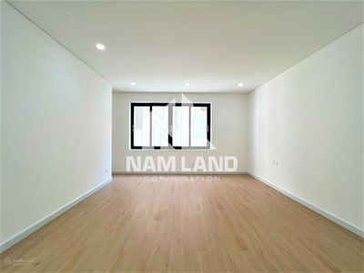 Gehäuse In Nha Be, Vietnam Gehäuse In Nha Be, Vietnam