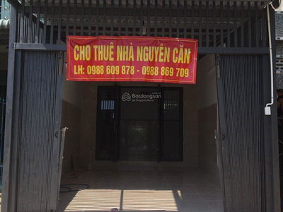 Housing in Can Giuoc, Vietnam Housing in Can Giuoc, Vietnam