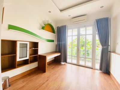 Gehäuse In Nha Be, Vietnam Gehäuse In Nha Be, Vietnam