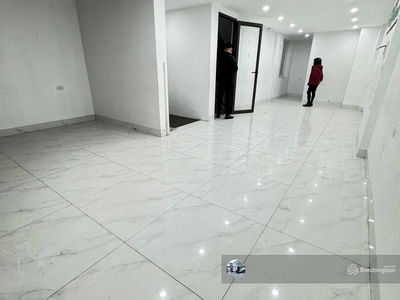 Gehäuse In Hanoi, Vietnam Gehäuse In Hanoi, Vietnam