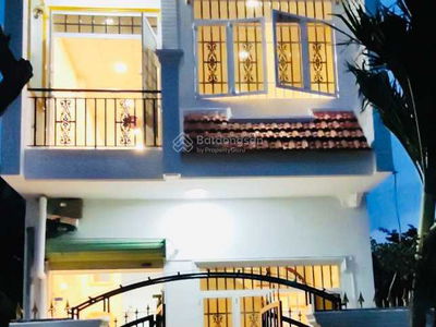 Housing in Nha Be, Vietnam Housing in Nha Be, Vietnam