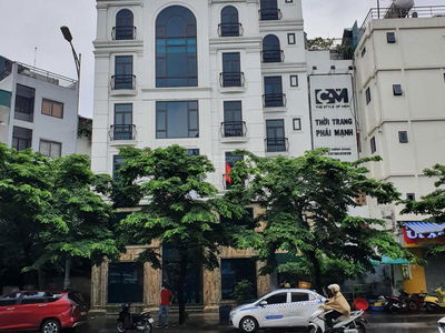 Gehäuse In Hanoi, Vietnam Gehäuse In Hanoi, Vietnam