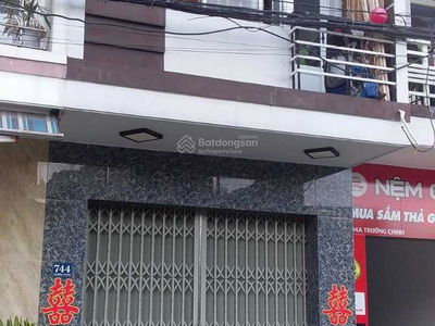 Gehäuse In Da Nang, Vietnam  Gehäuse In Da Nang, Vietnam