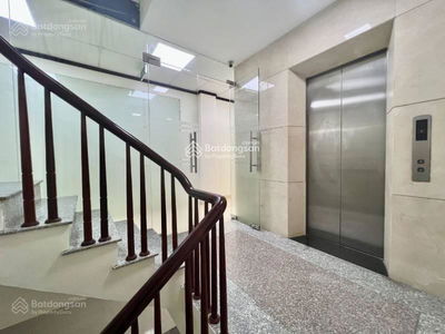 Gehäuse In Hanoi, Vietnam Gehäuse In Hanoi, Vietnam