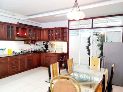 Housing in Da Nang, Vietnam  Housing in Da Nang, Vietnam